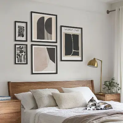 Sada obrazů do ložnice stylová minimalistická grafika