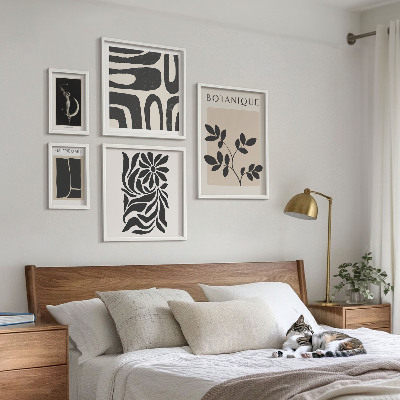 Sada obrazů do ložnice Moderní rostlinné motivy