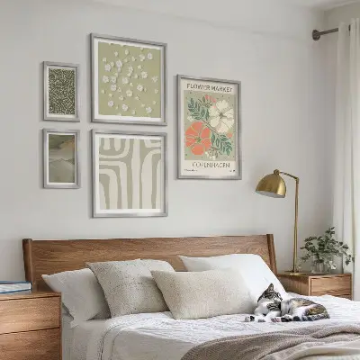 Sada obrazů do ložnice s rostlinnými a boho motivy