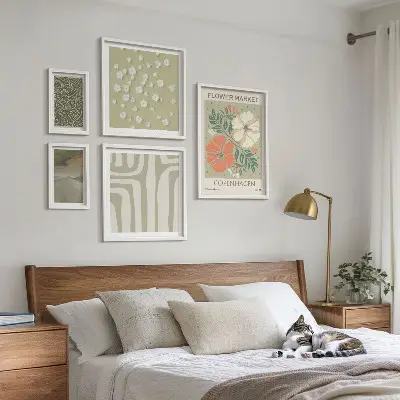 Sada obrazů do ložnice s rostlinnými a boho motivy