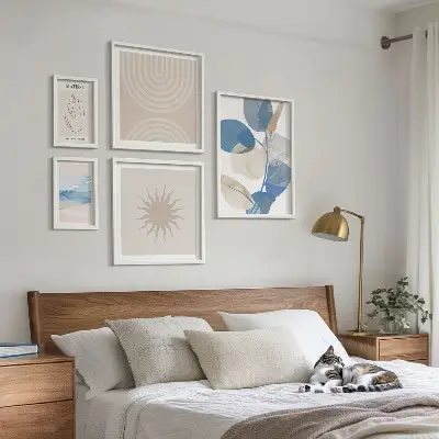 Abstraktní rostliny v rámu jako polyptych