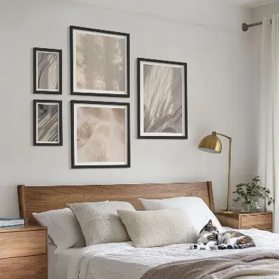 Poliptyk v rámu přírodní boho látky detail