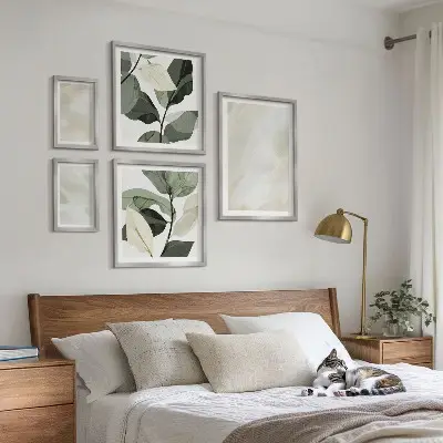 Sada obrazů do ložnice v abstraktním boho stylu s jasnými barvami