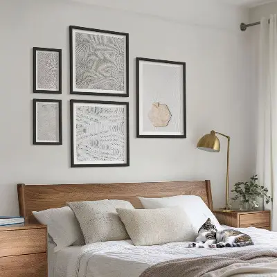 Sada obrazů do ložnice lehké boho pískové textury