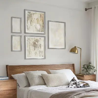 Sada obrazů do ložnice design s výraznými texturami barev