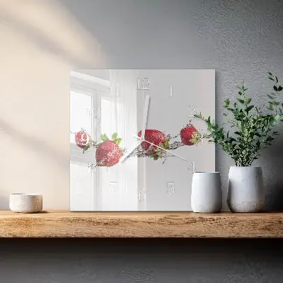 Hodiny s fotkou skleněné čtvercové Jahody ve vodě