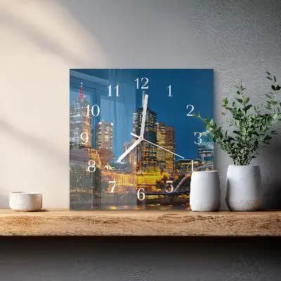 Čtvercové skleněné hodiny na zeď Město