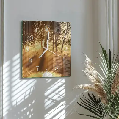 Čtvercové skleněné hodiny na zeď Stromy v mlze