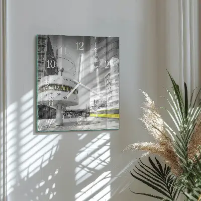 Hodiny s fotkou skleněné čtvercové Berlín