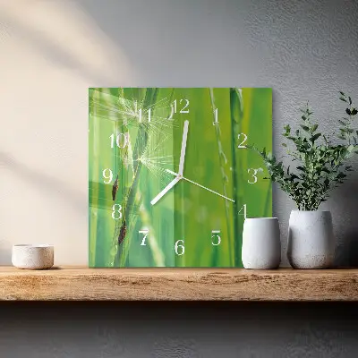 Čtvercové skleněné hodiny na zeď Tráva