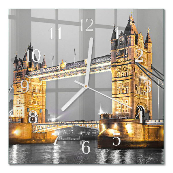 Čtvercové skleněné hodiny na zeď Tower Bridge