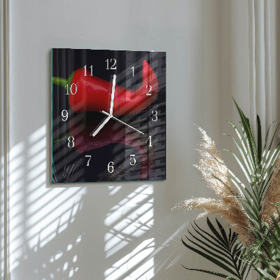 Čtvercové skleněné hodiny na stěnu Chilli papričky