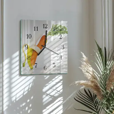 Čtvercové skleněné hodiny na zeď Mrkev a banány