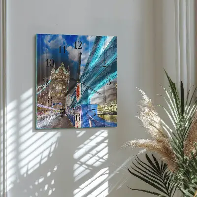 Čtvercové skleněné hodiny na zeď Most