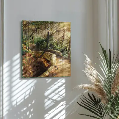 Nástěnné hodiny skleněné čtvercové Lesní most
