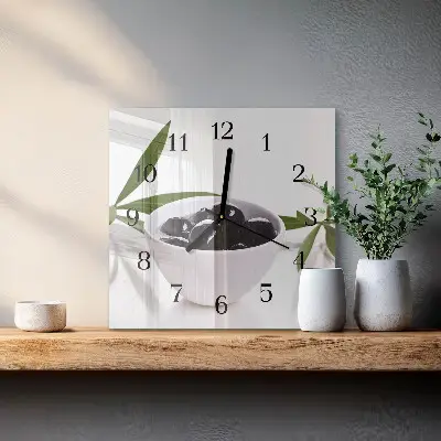 Čtvercové skleněné hodiny na zeď Olivy