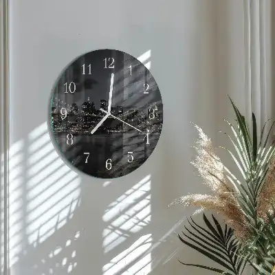 Kulaté skleněné hodiny na zeď Horizontální most