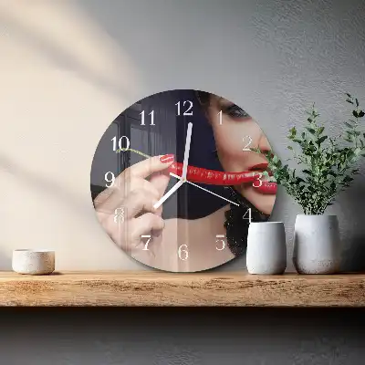 Kulaté skleněné hodiny na stěnu Chilli paprička