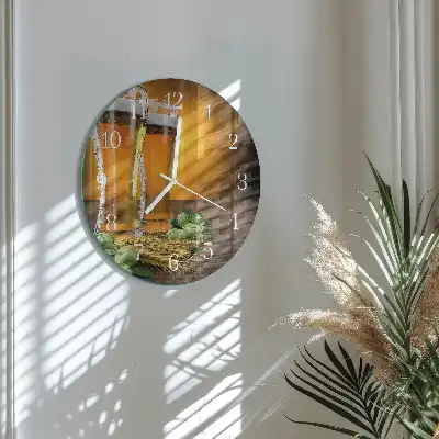 Nástěnné hodiny skleněné kulaté Sklenice piva