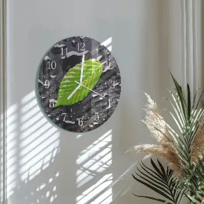 Nástěnné hodiny skleněné kulaté List