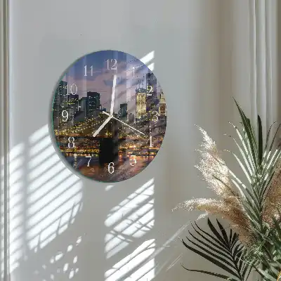Kulaté skleněné hodiny na zeď Horizontální most