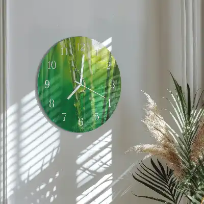 Nástěnné hodiny skleněné kulaté Kapky na trávě