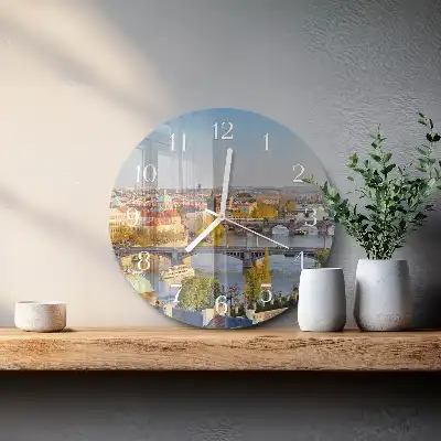 Kulaté skleněné hodiny na stěnu Praha
