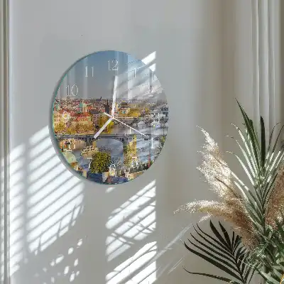 Kulaté skleněné hodiny na stěnu Praha