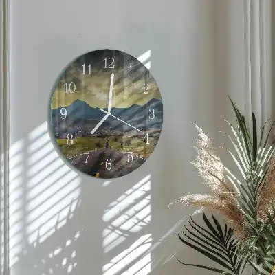 Hodiny s fotkou skleněné kulaté Horská stezka