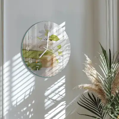 Hodiny s fotkou skleněné kulaté Lázeňské mýdlo