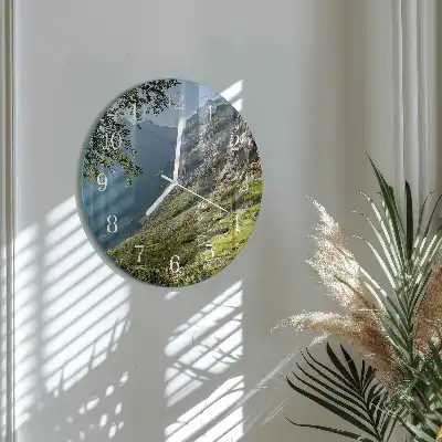 Kulaté skleněné hodiny na zeď Hory