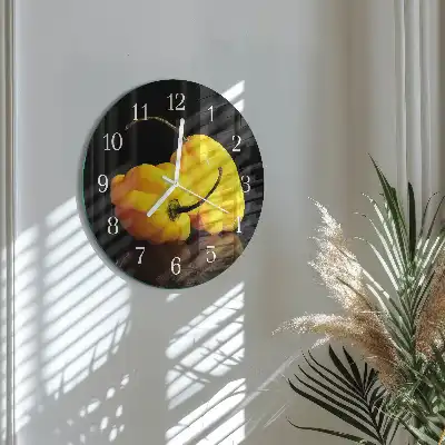 Kulaté skleněné hodiny na stěnu Pepř