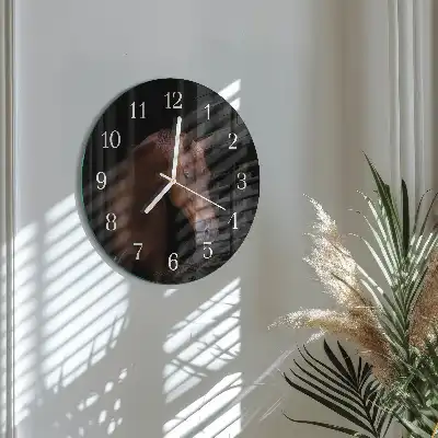 Kulaté skleněné hodiny na stěnu Kůň