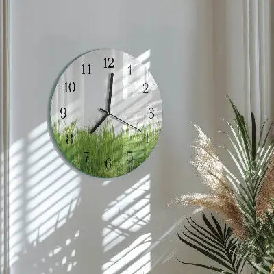 Kulaté skleněné hodiny na stěnu Tráva