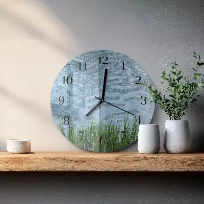 Hodiny s fotkou skleněné kulaté Trávní voda