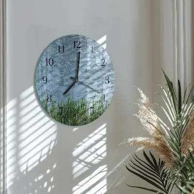 Hodiny s fotkou skleněné kulaté Trávní voda