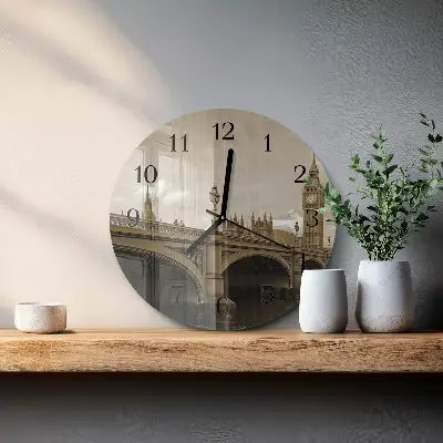 Kulaté skleněné hodiny na stěnu Most v sépiové barvě