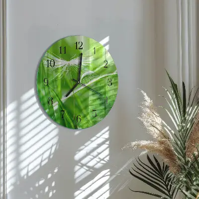 Kulaté skleněné hodiny na stěnu Tráva