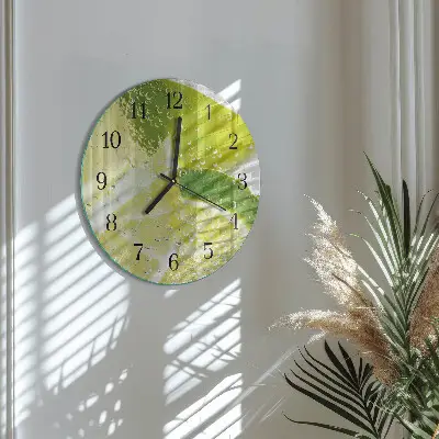 Hodiny s fotkou skleněné kulaté Voda s limetkou