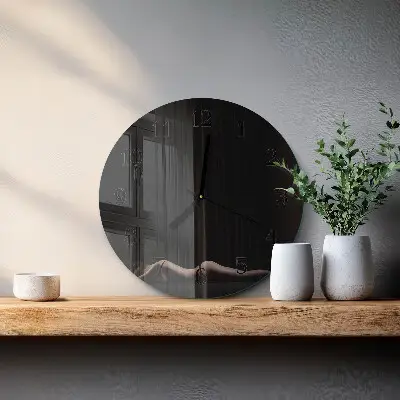 Kulaté skleněné hodiny na zeď Žena