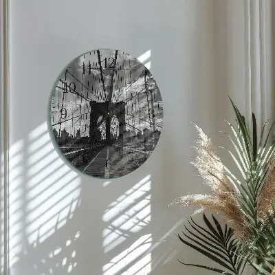 Kulaté skleněné hodiny na stěnu Most