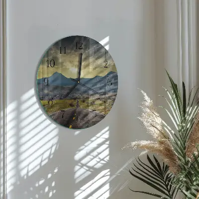 Nástěnné hodiny skleněné kulaté Horská stezka