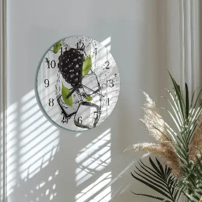 Kulaté skleněné hodiny na zeď Ostružina