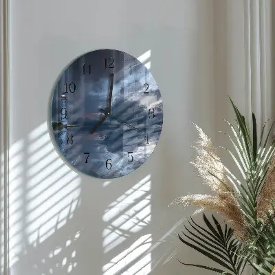 Kulaté skleněné hodiny na zeď Maják