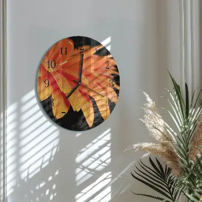 Kulaté skleněné hodiny na stěnu Gerbera