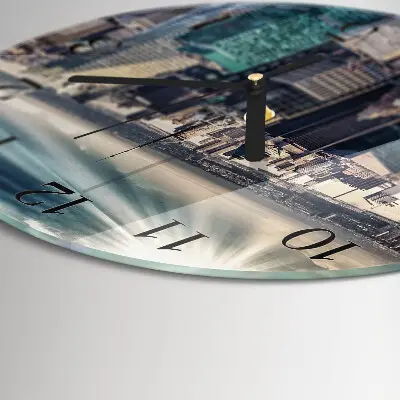 Kulaté skleněné hodiny na stěnu Město