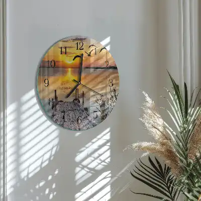 Kulaté skleněné hodiny na stěnu Jezerní most