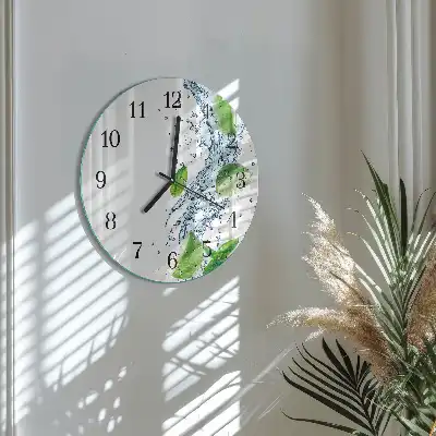 Kulaté skleněné hodiny na stěnu Máta