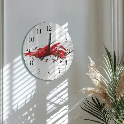 Kulaté skleněné hodiny na zeď Chilli papričky