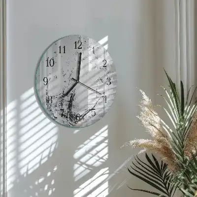 Kulaté skleněné hodiny na stěnu Voda